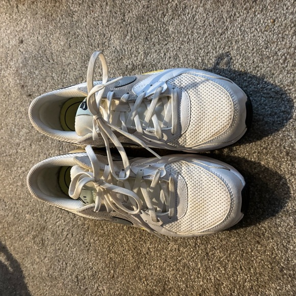 Nike Air Max White with Yellow Highlights - Picture 3 of 5